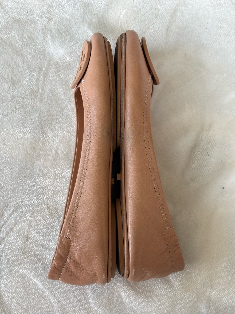 Tory Burch Minnie Travel Ballet Flats Tonal Leather Logo Tan Nude Size 6 - Picture 8 of 11
